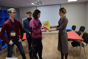 В ОГУ прошли парламентские дебаты 